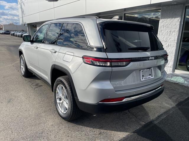 2025 Jeep Grand Cherokee GRAND CHEROKEE LAREDO X 4X4 2025 Jeep Grand Cherokee GRAND CHEROKEE LAREDO X 4X4