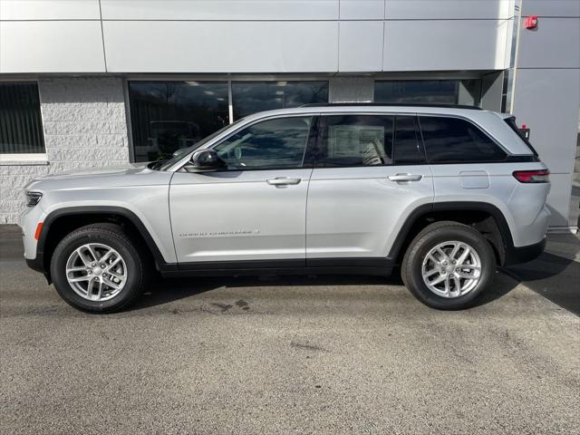 2025 Jeep Grand Cherokee GRAND CHEROKEE LAREDO X 4X4 2025 Jeep Grand Cherokee GRAND CHEROKEE LAREDO X 4X4