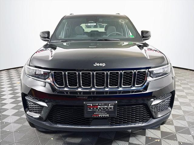 2025 Jeep Grand Cherokee GRAND CHEROKEE LAREDO X 4X4 2025 Jeep Grand Cherokee GRAND CHEROKEE LAREDO X 4X4