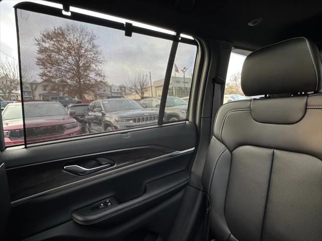 2025 Jeep Grand Cherokee Limited 4x4