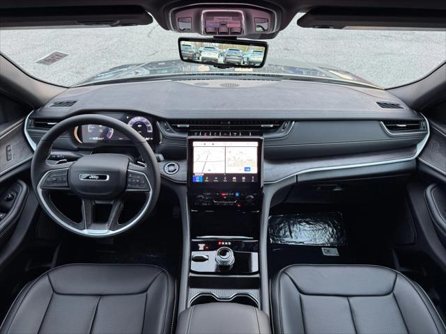 2025 Jeep Grand Cherokee Limited 4x4