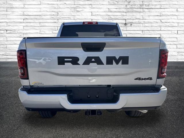 2026 RAM Ram 2500 RAM 2500 BLACK EXPRESS CREW CAB 4X4 64 BOX