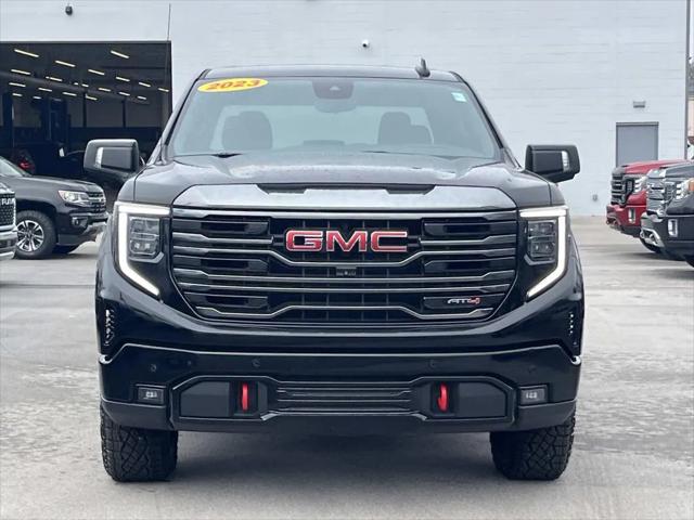 2023 GMC Sierra 1500 4WD Crew Cab Short Box AT4