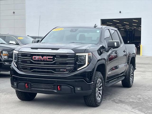 2023 GMC Sierra 1500 4WD Crew Cab Short Box AT4