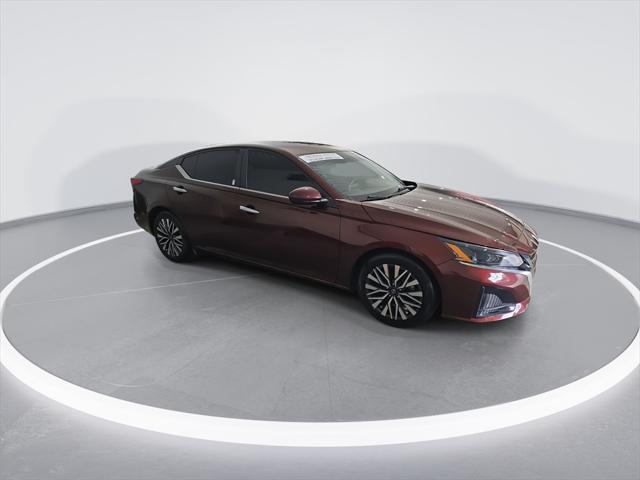 2023 Nissan Altima SV FWD