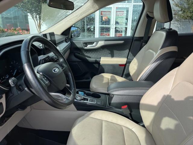 2020 Ford Escape SEL