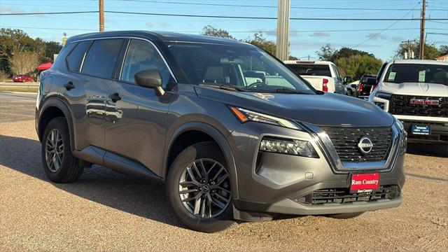 2023 Nissan Rogue S FWD 2023 Nissan Rogue S FWD