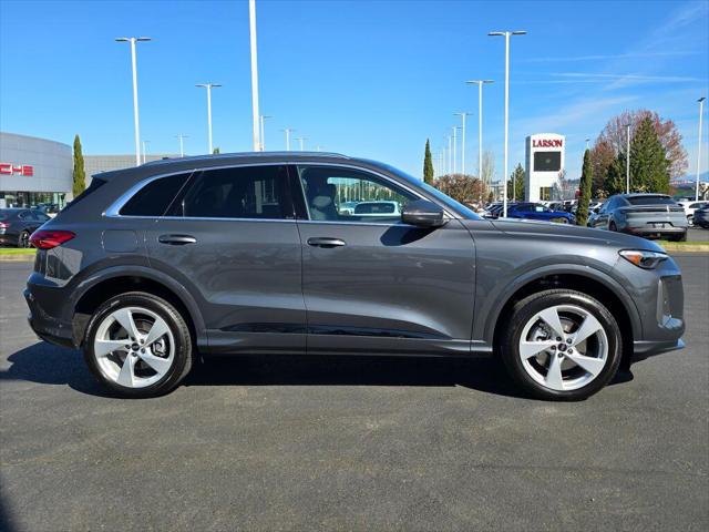 2025 Audi Q5 Premium Plus TFSI quattro S tronic
