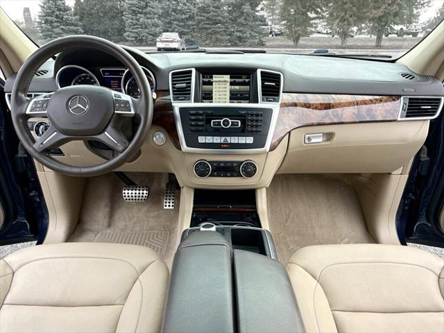 2015 Mercedes-Benz ML 400 4MATIC 2015 Mercedes-Benz ML 400 4MATIC