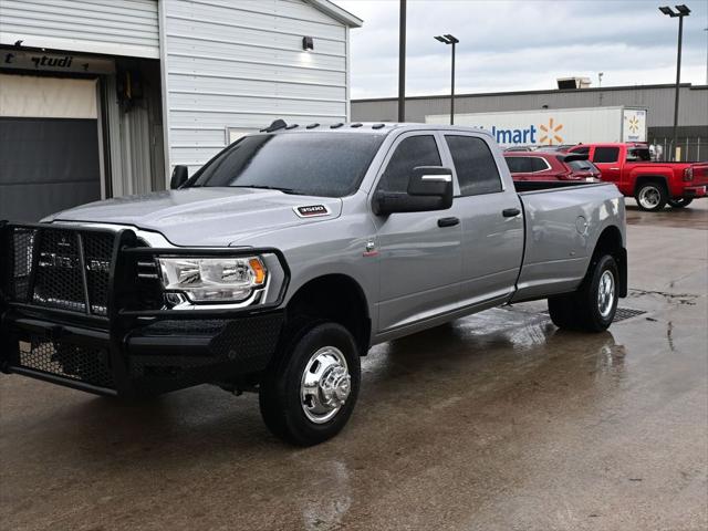 2024 RAM 3500 Tradesman Crew Cab 4x4 8 Box 2024 RAM 3500 Tradesman Crew Cab 4x4 8 Box