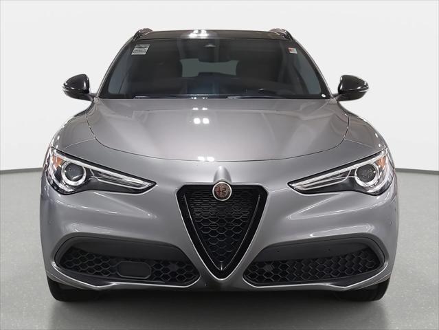2021 Alfa Romeo Stelvio Ti AWD 2021 Alfa Romeo Stelvio Ti AWD