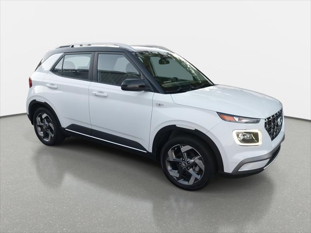 2022 Hyundai Venue Limited 2022 Hyundai Venue Limited