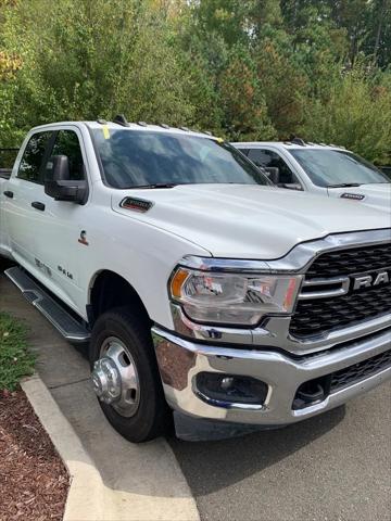 2024 RAM 3500 Big Horn Crew Cab 4x4 8 Box