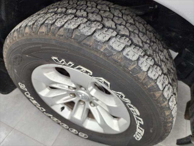 2021 RAM 1500 Laramie Crew Cab 4x4 64 Box 2021 RAM 1500 Laramie Crew Cab 4x4 64 Box