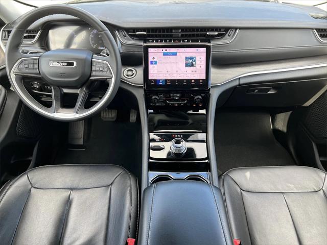 2023 Jeep Grand Cherokee Limited 4x4 2023 Jeep Grand Cherokee Limited 4x4