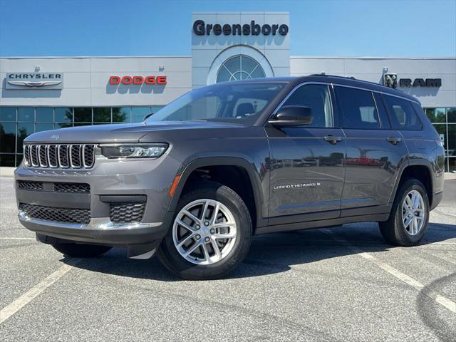 2022 Jeep Grand Cherokee L Laredo 4x2