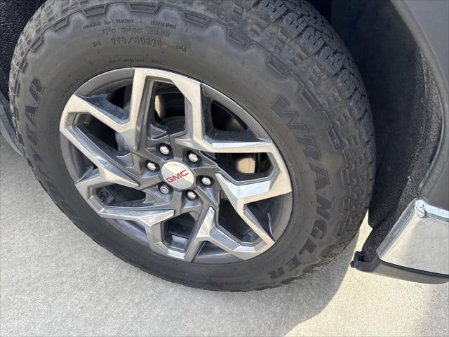2022 GMC Sierra 1500 4WD Crew Cab Short Box SLT