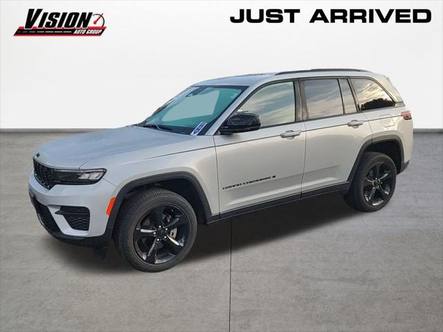 2023 Jeep Grand Cherokee Altitude 4x4