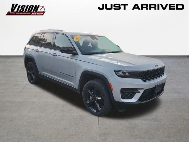2023 Jeep Grand Cherokee Altitude 4x4