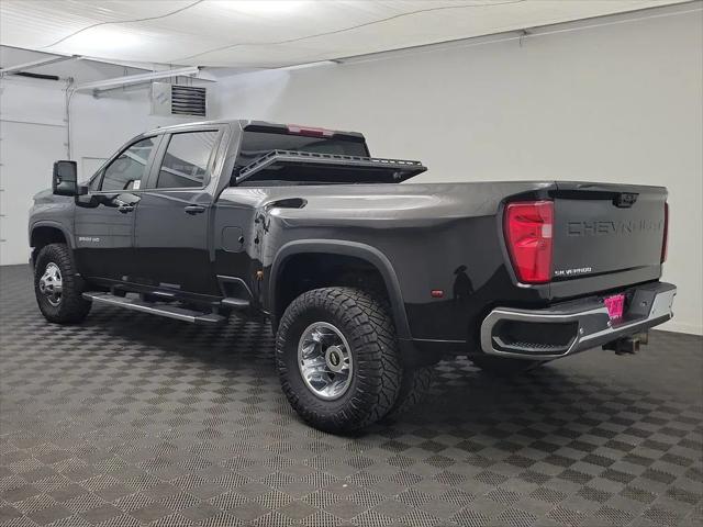 2022 Chevrolet Silverado 3500HD 4WD Crew Cab Long Bed LT 2022 Chevrolet Silverado 3500HD 4WD Crew Cab Long Bed LT