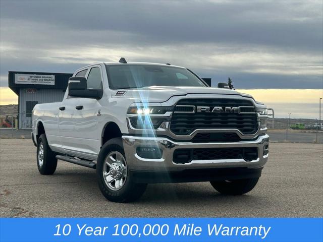 2026 RAM Ram 3500 RAM 3500 TRADESMAN CREW CAB 4X4 8 BOX