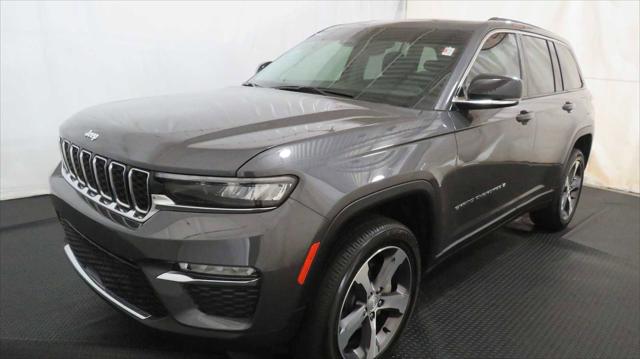2023 Jeep Grand Cherokee Limited 4x4 2023 Jeep Grand Cherokee Limited 4x4
