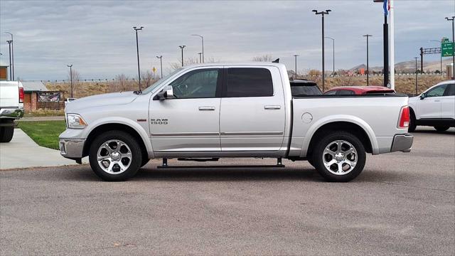 2017 RAM 1500 Laramie Crew Cab 4x4 57 Box 2017 RAM 1500 Laramie Crew Cab 4x4 57 Box