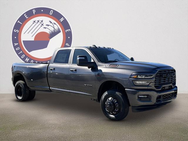 2026 RAM Ram 3500 RAM 3500 BIG HORN CREW CAB 4X4 8 BOX