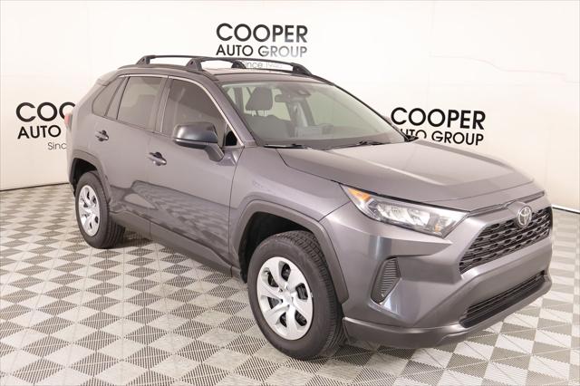 2020 Toyota RAV4 LE 2020 Toyota RAV4 LE