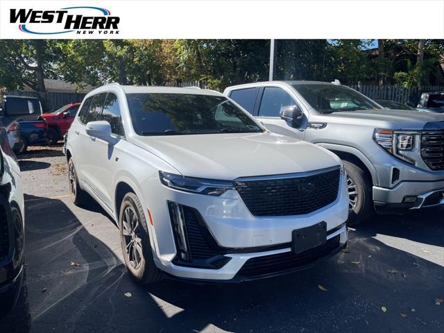2022 Cadillac XT6 AWD Luxury