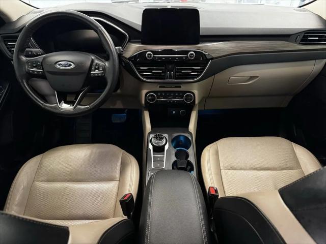 2020 Ford Escape Titanium Hybrid 2020 Ford Escape Titanium Hybrid