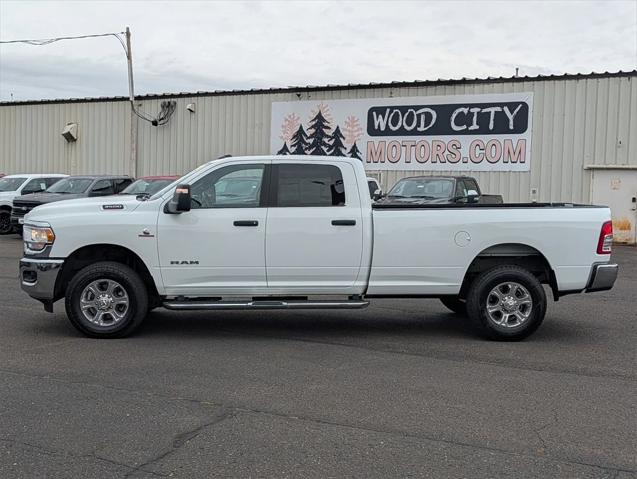 2024 RAM 3500 Big Horn Crew Cab 4x4 8 Box