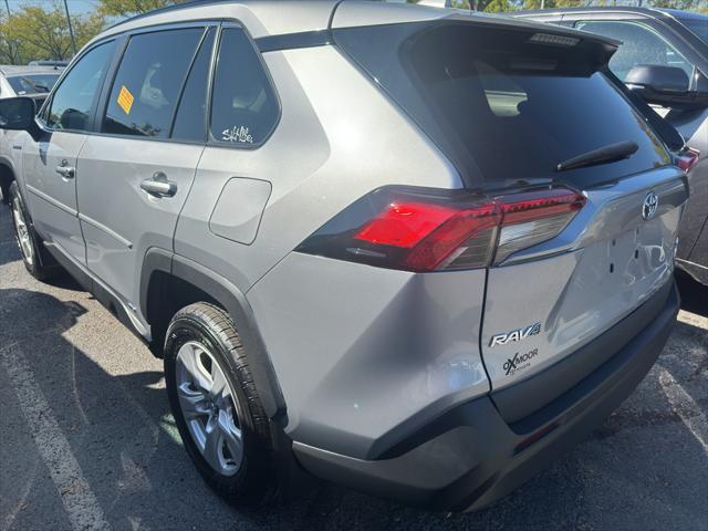 2021 Toyota RAV4 Hybrid XLE