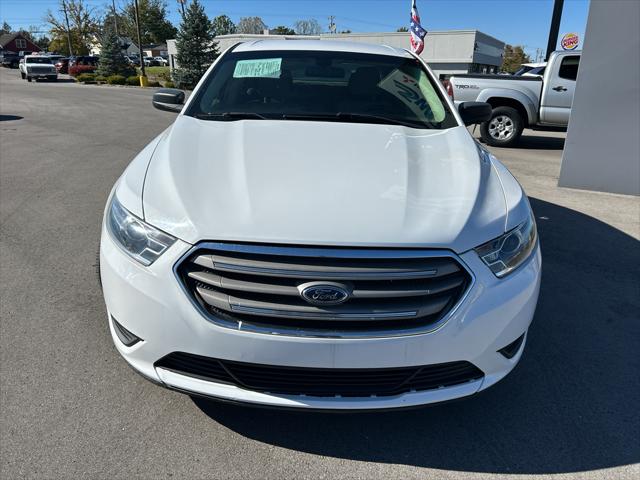 2017 Ford Taurus SE 2017 Ford Taurus SE