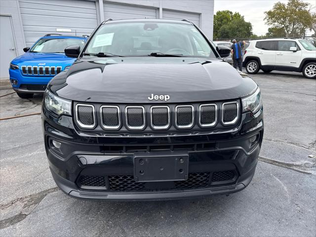 2022 Jeep Compass Latitude Lux 4x4 2022 Jeep Compass Latitude Lux 4x4