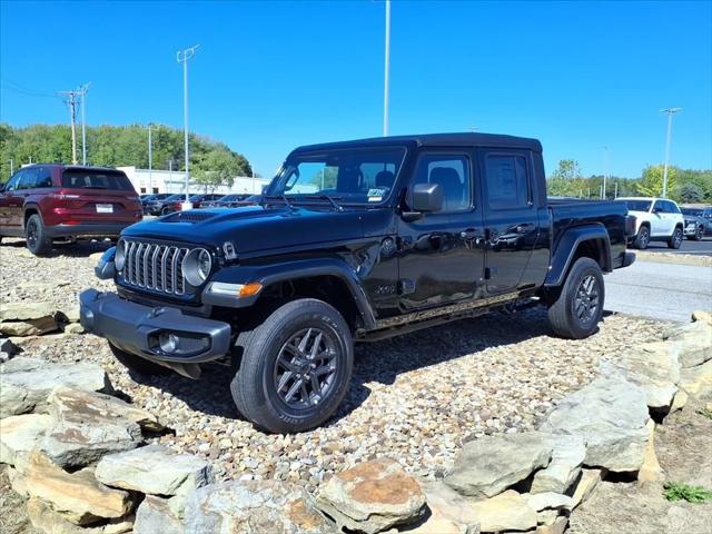 2025 Jeep Gladiator GLADIATOR SPORT S 4X4 2025 Jeep Gladiator GLADIATOR SPORT S 4X4