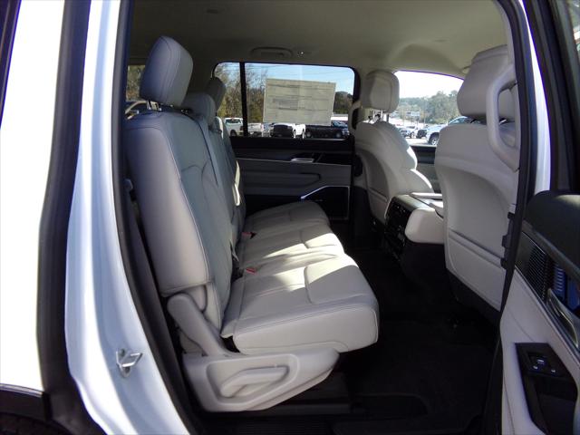 2024 Jeep Wagoneer Series II 4x2