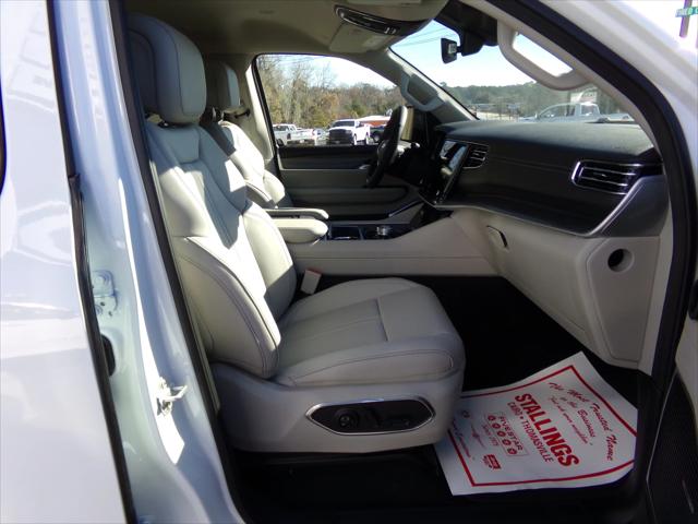 2024 Jeep Wagoneer Series II 4x2