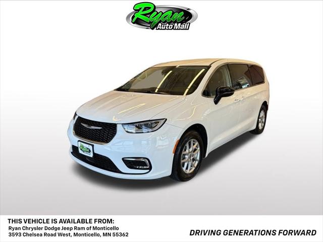 2024 Chrysler Pacifica Touring L 2024 Chrysler Pacifica Touring L