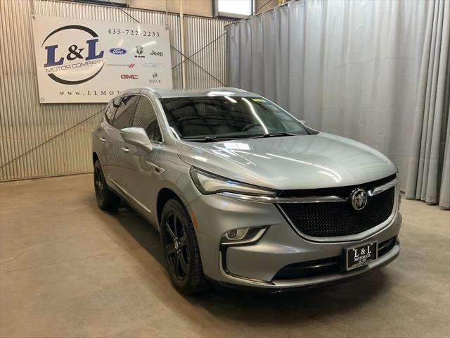 2023 Buick Enclave Essence AWD 2023 Buick Enclave Essence AWD