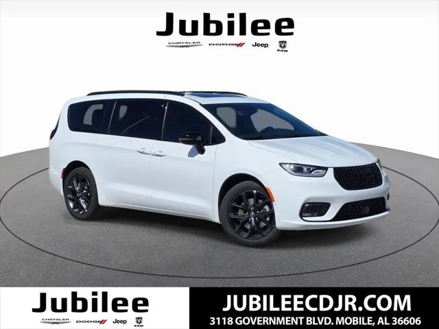 2026 Chrysler Pacifica Limited AWD for sale in Mobile, AL