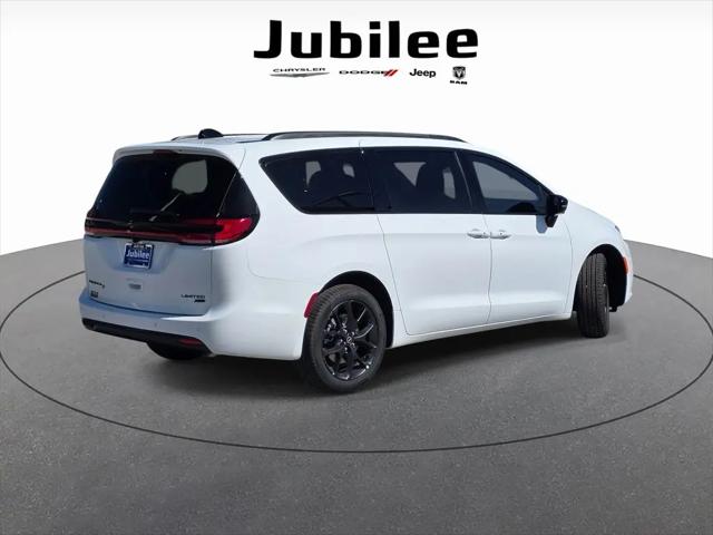 2026 Chrysler Pacifica Limited AWD
