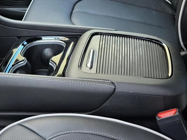 2026 Chrysler Pacifica Limited AWD