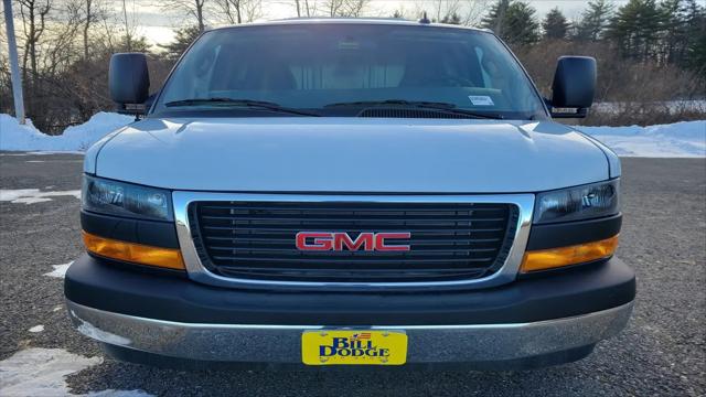 2025 GMC Savana Cutaway Work Van