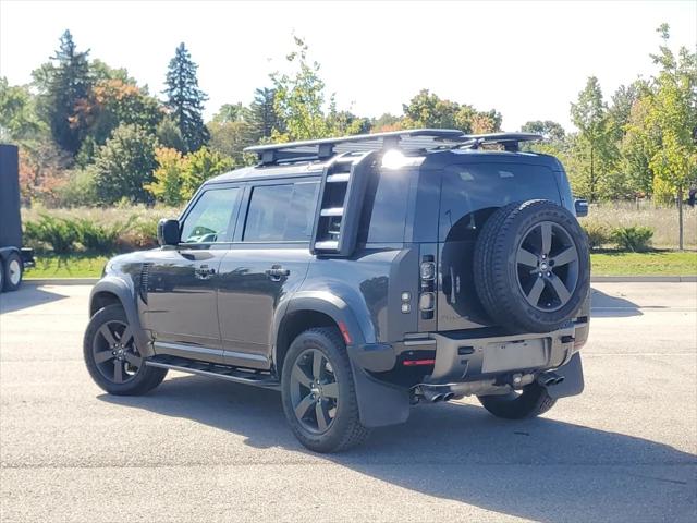 2022 Land Rover Defender 110 V8
