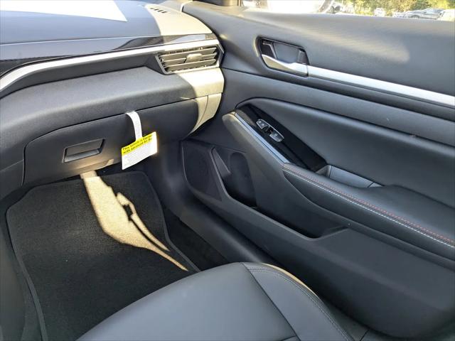 2025 Nissan Altima SR FWD
