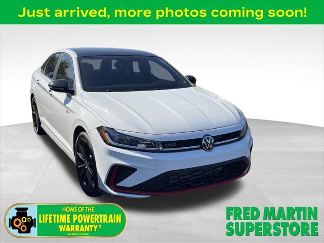 2025 Volkswagen Jetta GLI 2.0T Autobahn