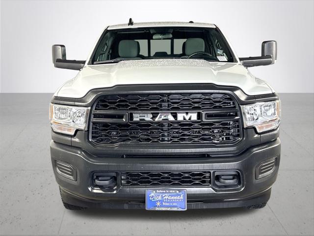 2022 RAM 2500 Tradesman Crew Cab 4x4 64 Box