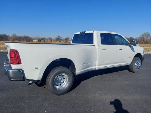 2026 RAM Ram 3500 RAM 3500 LARAMIE CREW CAB 4X4 8 BOX