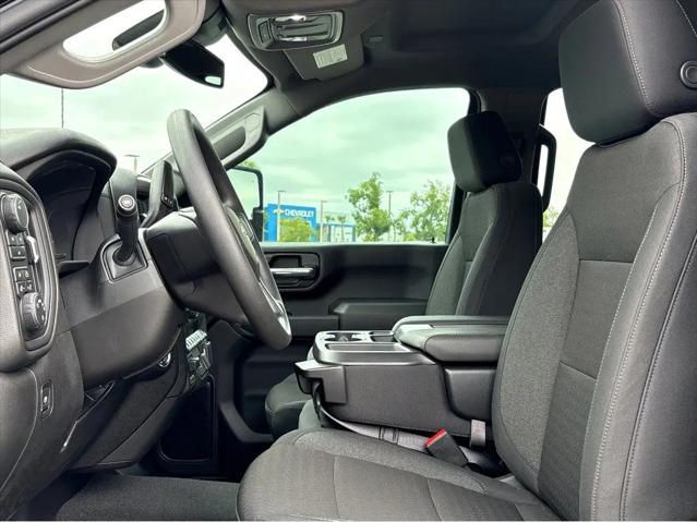 2026 Chevrolet Silverado 2500HD Crew Cab, Standard Bed, WT, 4WD
